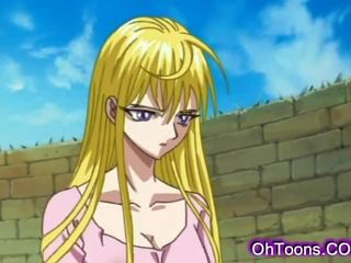 Il eccellente piccolo bionda maiden