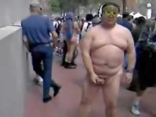 Дебели азиатки adolescent рязко на на улица mov