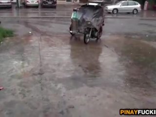 حار إلى trot الآسيوية الهاوي josey تمتص له دهن قضيب