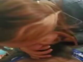 Prostituta mexicana mamando verga al natyror: falas seks video 0d