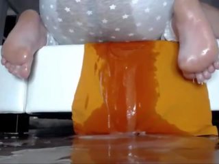 Snap - chrissleoo20 slattern cum all over the floor next thing right after she was fucked by bigcock