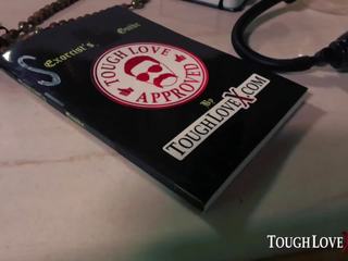 Toughlovex אסייתי נוער יַרקָן kush מקבל א sexorcism.