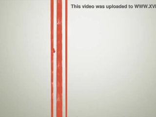 क्यूट एशियन टीन masturbates